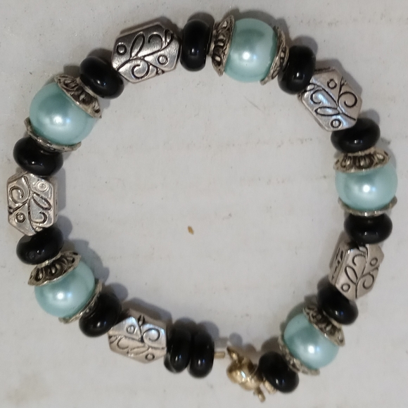 Bracelet with earrings - Picture 3 of 3